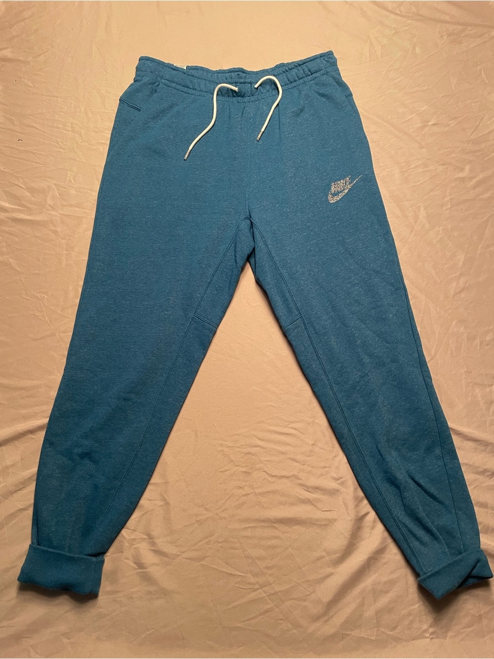 Nike Teal Women’s Jogger Sweatpants with White Drawstring Gym Athletic Wear
